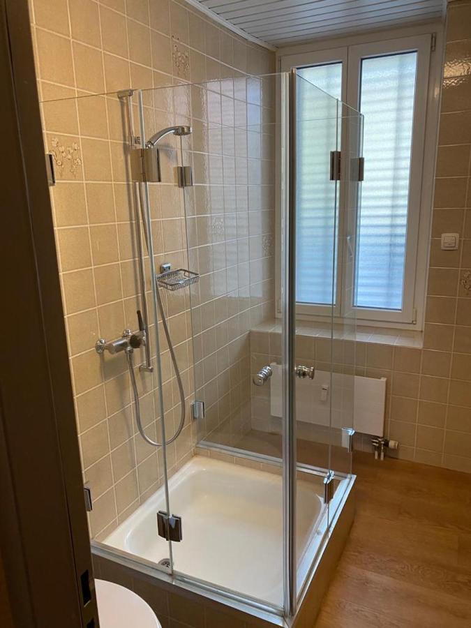 Studios With Kitchenette Birsfelden Ngoại thất bức ảnh
